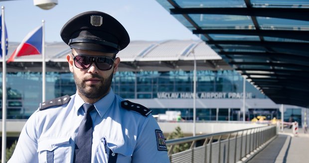 Strážníci odejdou od policie kvůli chybějící maturitě.