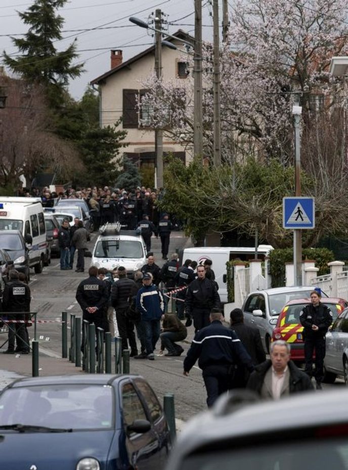 Policisté na místě neštěstí