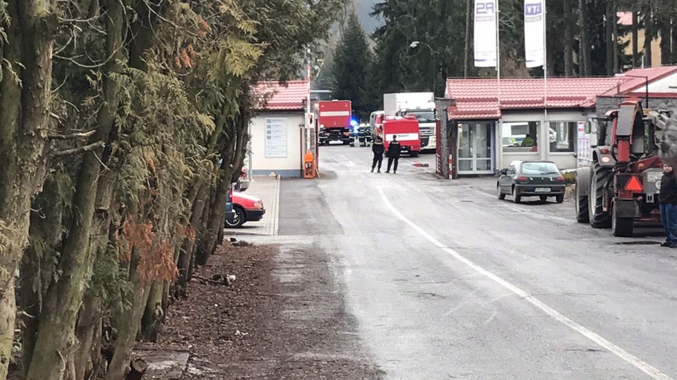 V Poličských strojírnách vybuchla trhavina.