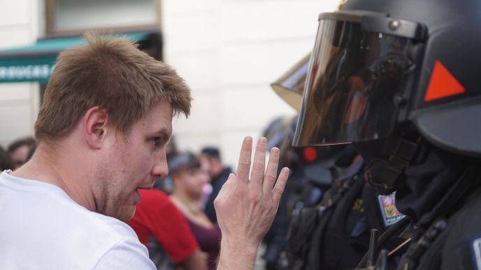 Akce na podporu SPD a střet s odpůrci strany