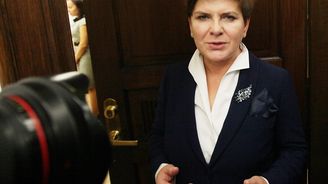 Polská premiérka Szydlová podporuje úplný zákaz potratů