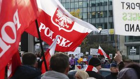 Předseda Evropské komise Tusk: Evropská komise mohla na situaci v Polsku reagovat i jinak.