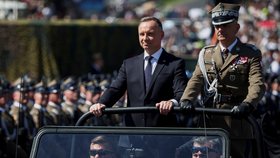 Polský prezident Andrzej Duda na vojenské přehlídce ke Dni polské armády (15.8.2023)