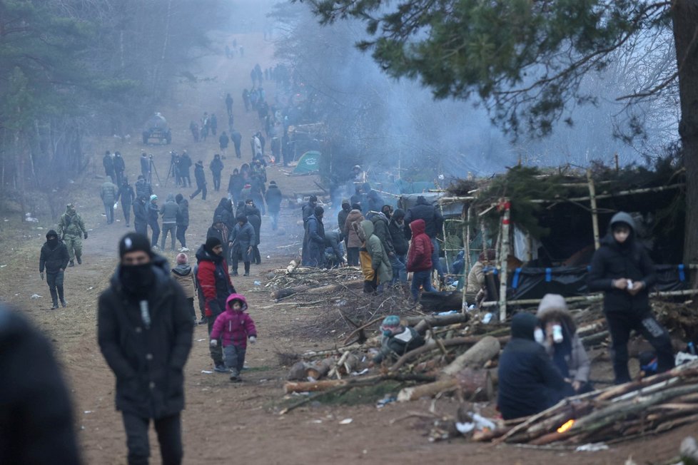 Migranti z Blízkého východu na polsko-běloruské hranici (14. 11. 2021)