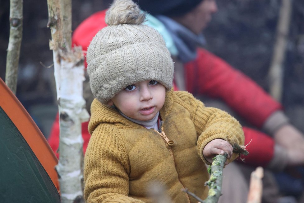 Migranti z Blízkého východu na polsko-běloruské hranici (14. 11. 2021)