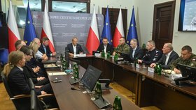Jednání bezpečnostní rady v Polsku pod dohledem premiéra Donalda Tuska (září 2026)