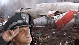 Těsně před katastrofou polského vládního letounu do kokpitu přišel zřejmě generál Andrzej Blasik