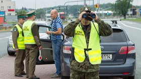 V místech bývalých hraničních přechodů do Polska čekají řidiče namátkové kontroly