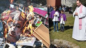 Polští kněží pálili knihy a další předměty.