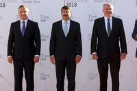 Zeman vyrazil do Tater. S prezidenty Slovenska, Maďarska a Polska řeší osud EU