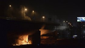 Požár mostu ve Varšavě