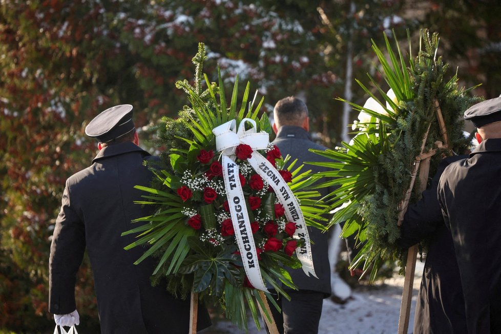 Pohřeb 62letého skladníka, který zemřel při výbuchu rakety v Polsku (19.11.2022)