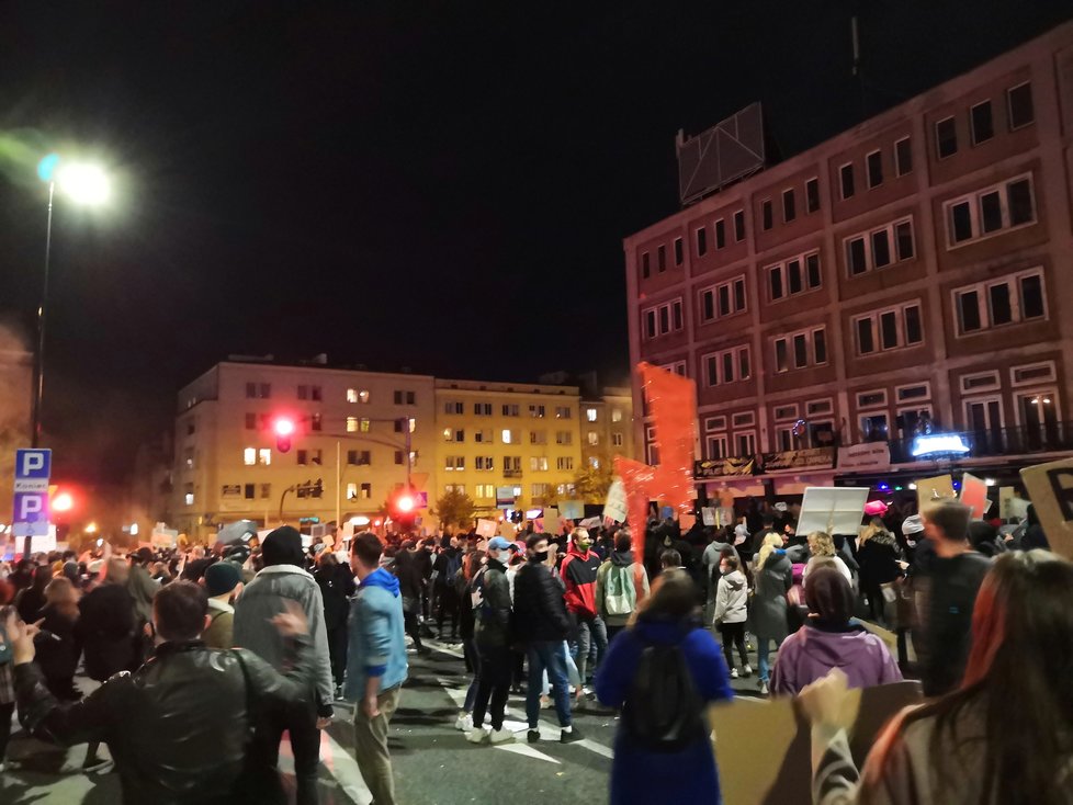 Protesty proti zostření protipotratového zákona v Polsku.