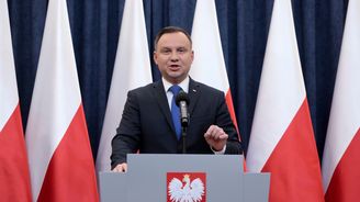 Co s prezidentskými volbami: Půjdou Poláci za časů viru volit jednou, dvakrát nebo vůbec?