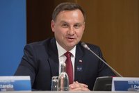 Diktatura v Polsku? Prezident Duda chce vetovat kontroverzní zákony o soudech