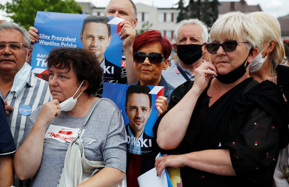Prezidentské volby v Polsku: Oponent současného prezidenta Dudy Rafal Trzaskowski.