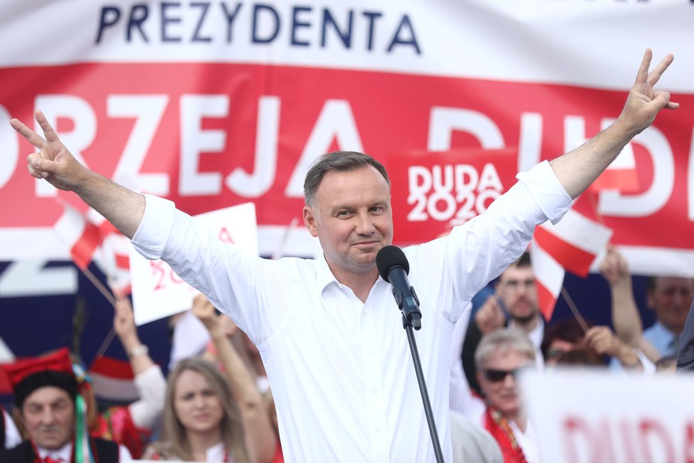 Prezidentské volby v Polsku: Prezident Adrzej Duda obhájil svůj post.