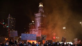 Protesty proti zostření protipotratového zákona v Polsku.