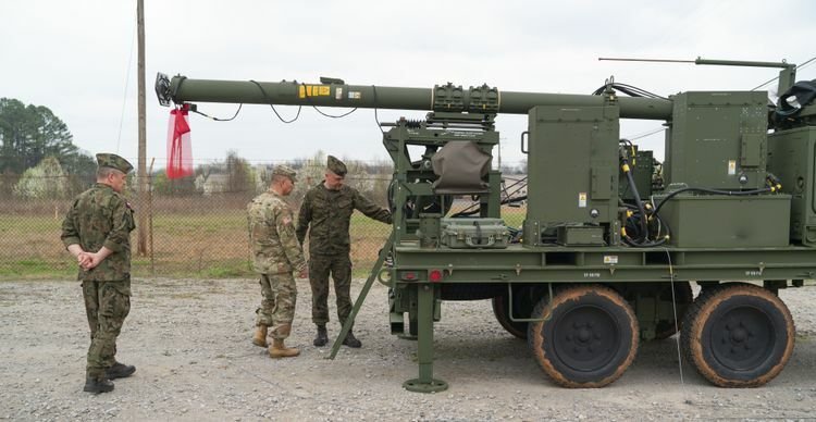 Poláci budují systém protivzdušné obrany s americkou pomocí.