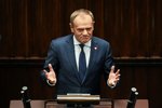 Donald Tusk se raduje, Sejm ho pověřil sestavením nové vlády (11.12.2023)