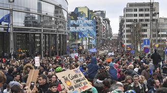 Ekologické organizace kritizovaly závěry klimatické konference. Státy o nich jednaly dva týdny