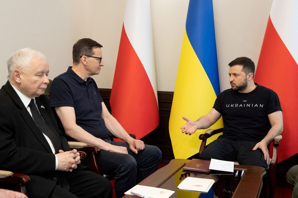 V Kyjevě společně zasedaly ukrajinská a polská vláda (1. 6. 2022)