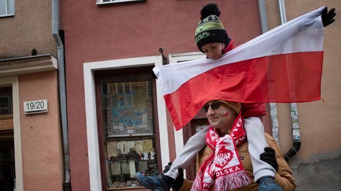 Polsko bere hrozbu konfliktu s Ruskem mimořádně vážně. Polsko bere hrozbu konfliktu s Ruskem mimořádně vážně.