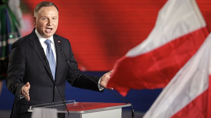 Polský prezident Andrzej Duda oznamuje termín parlamentních voleb