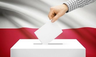 Polské parlamentní volby 2023: Termín, průzkumy, kandidáti a volební témata
