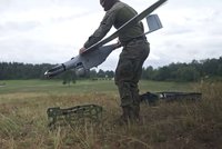 Továrnu na drony v Polsku zasáhl požár: Policie nevylučuje sabotáž