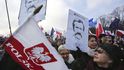 Poláci demonstrovali proti vládě PiSu