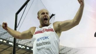 Polský koulař vydražil svou stříbrnou medaili. Aby pomohl chlapci s rakovinou  