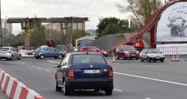 Senioři si vše vyzkoušeli ve svých autech, zastoupena mezi nimi byla nejnovější generace i 90. léta.