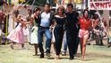 John Travolta a Oliva Newton-John ve filmu Pomáda