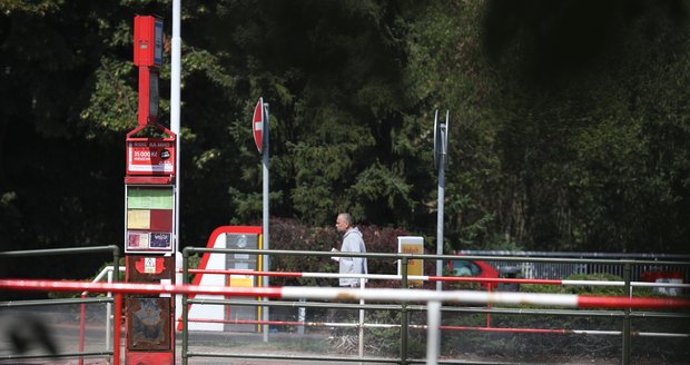 Jiří Pomeje si šel koupit levné pivo v pet lahvi