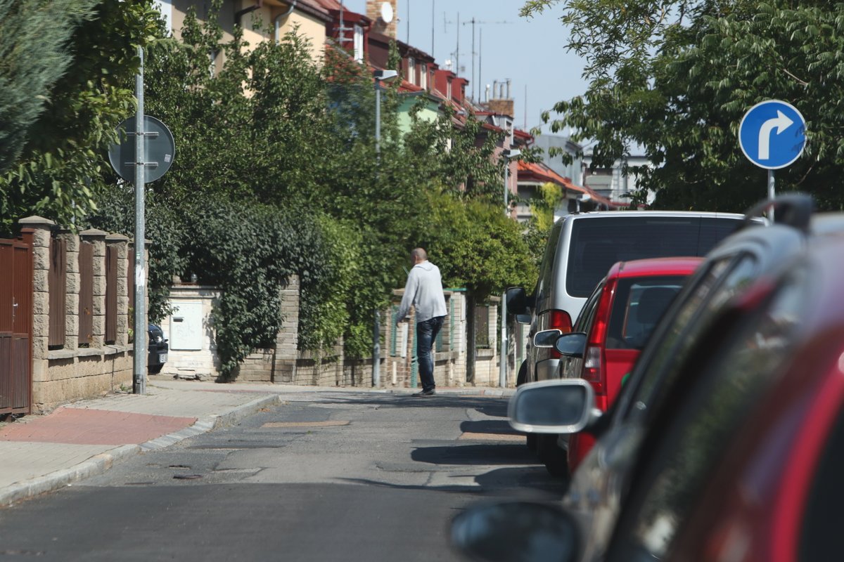 Jiří Pomeje si šel koupit levné pivo v pet lahvi