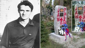 Pomník sovětským okupantům někdo počmáral: Vzpomínkou na Jana Palacha!