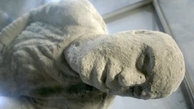 Odlitky obyvatel Pompejí, které zasypal sopečný popel