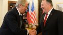 Americký ministr zahraničí Mike Pompeo se zdvořilostně setkal s prezidentem Milošem Zemanem