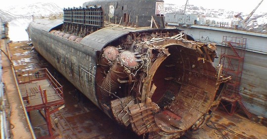 Tragédie jaderné ponorky Kursk. Potopení ruské chlouby provázely konspirační teorie