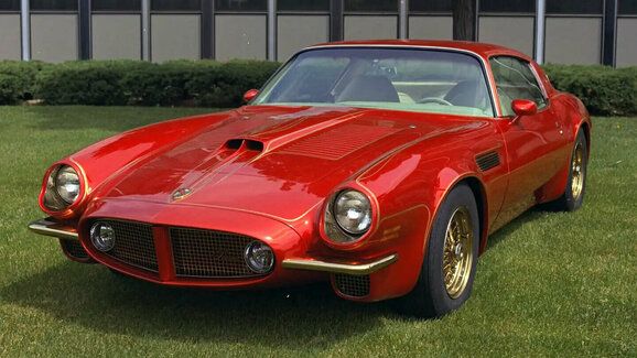 Pontiac Firebird s motorem Ferrari V12? Projekt Pegasus prý posvětil i Enzo Ferrari