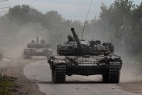 Budou muset bojovat proti vlastním lidem? Rusko chce mobilizovat Ukrajince na okupovaných územích