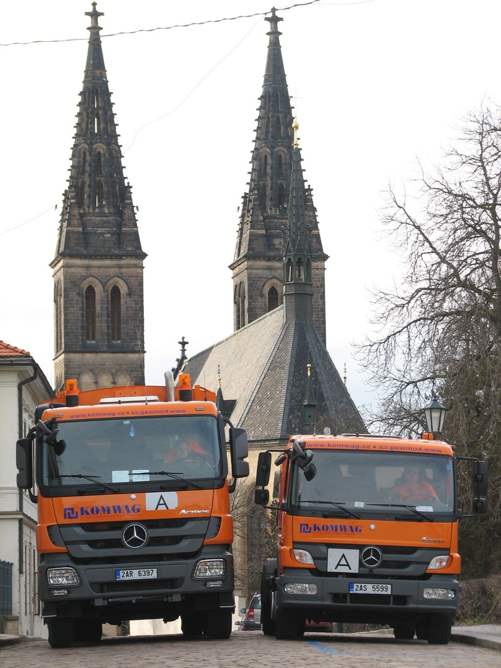 Řidiči popelářských vozů v Praze mohou dostat náborový příspěvek až 50 tisíc