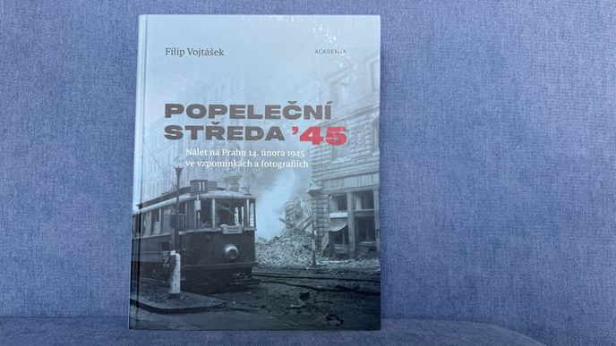 Obálka knihy Popeleční středa ’45 Obálka knihy Popeleční středa ’45
