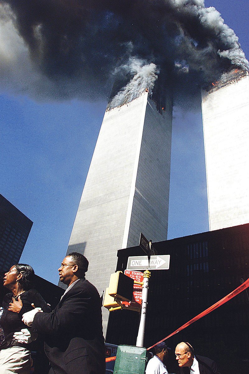 Při útoku na Světové obchodní centrum zemřelo kolem 3000 lidí