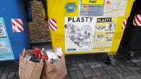 Myslíte to s recyklací vážně? Nenechávejte tříděný odpad povalovat u kontejnerů