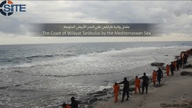 Islamisté popravili na pobřeží moře 21 křesťanů.
