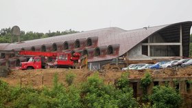 Takhle hotel vypadal přesně před rokem.