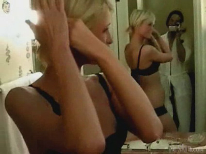 Paris Hilton s Rickem Solomonem se v roce 2001 natočili při sexu.
