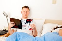 Rodiče vyhodili synovi (43) jeho sbírku porna. Soud jim nařídil zaplatit 657 tisíc korun